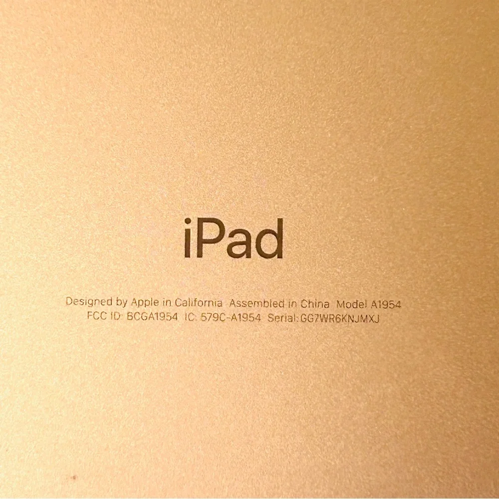 Apple iPad 6th Generation 32GB